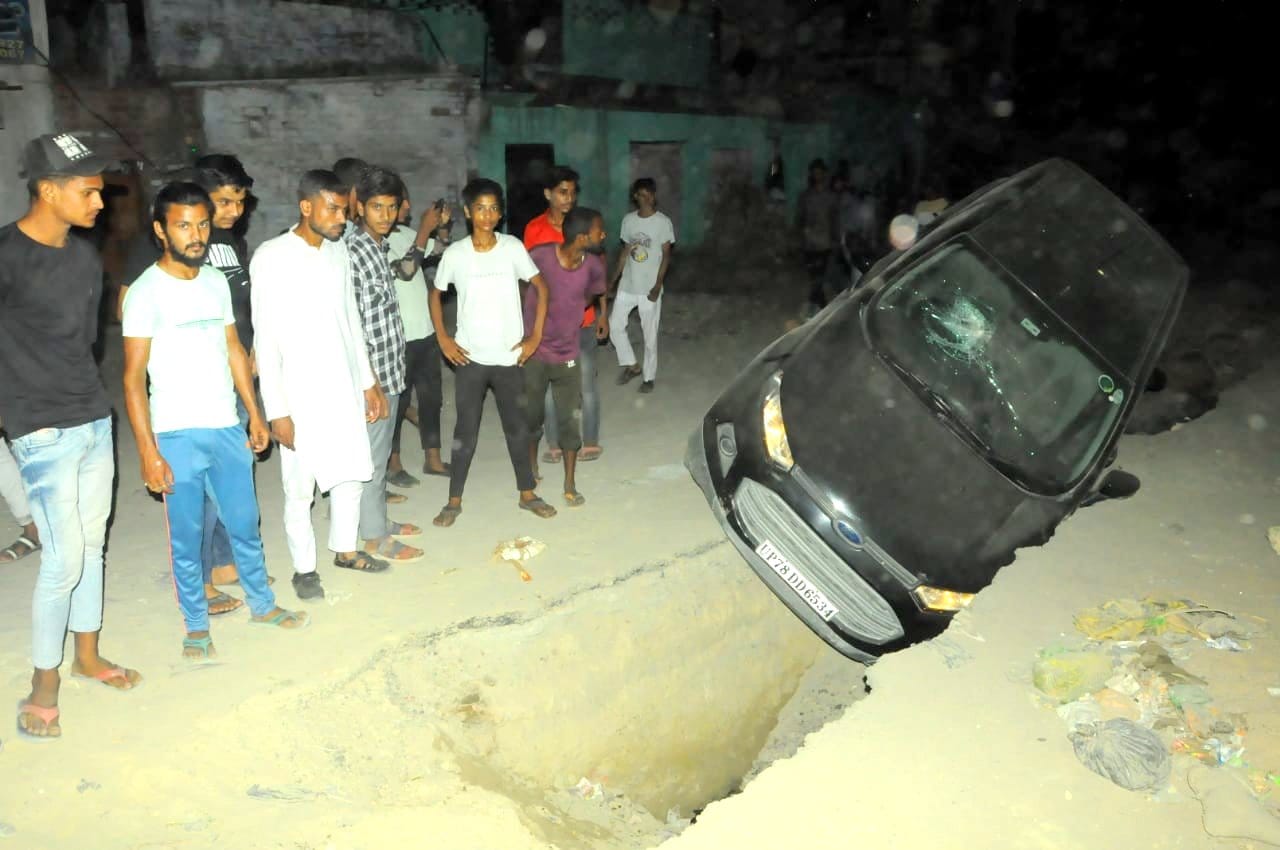 Controversy over possession of tannery in Kanpur, stones pelted on both sides, ruckus escalated after SP-BJP supporters arrived, ten people injured