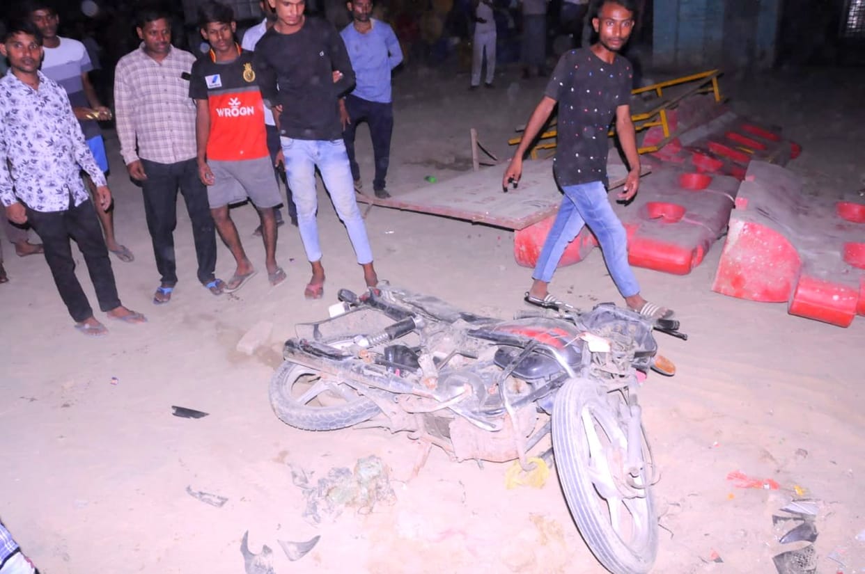 Tenri controversy, Former BJP leader Narayan Bhadauria had also reached along with his friends in the ruckus