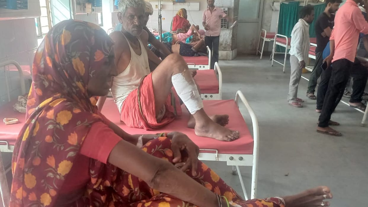 son beat mother and father in Dholpur both sons wanted to own the land