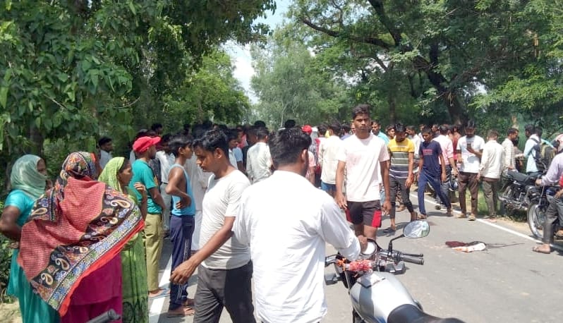 Taylor killed, four injured in a collision between two bikes