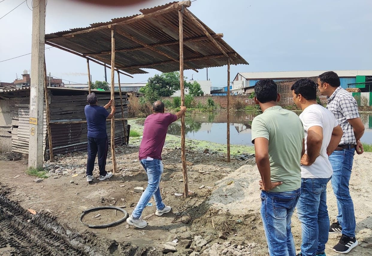 First explained with folded hands, now confiscated the goods of the encroachers