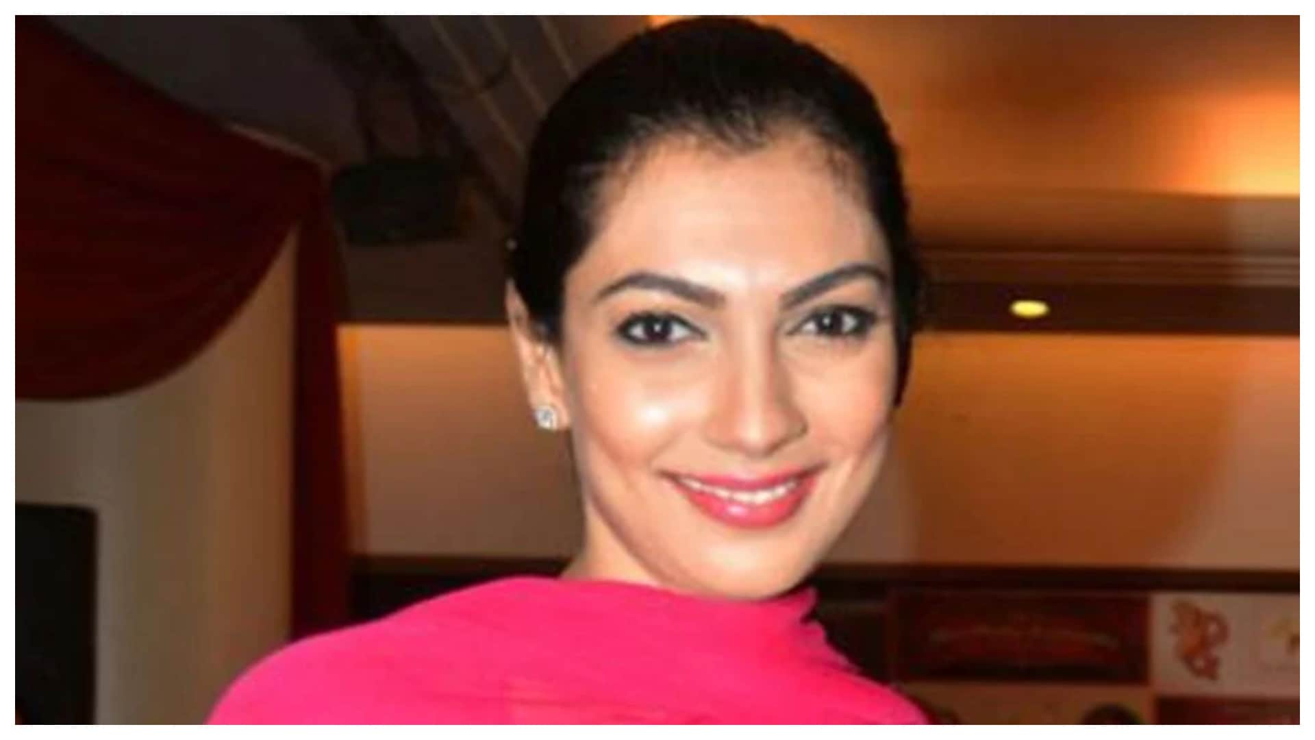 Sushmita Sen is 10 years younger than lalit modi know other miss world universe age difference from their partners like Priyanka Chopra Aishwarya Rai