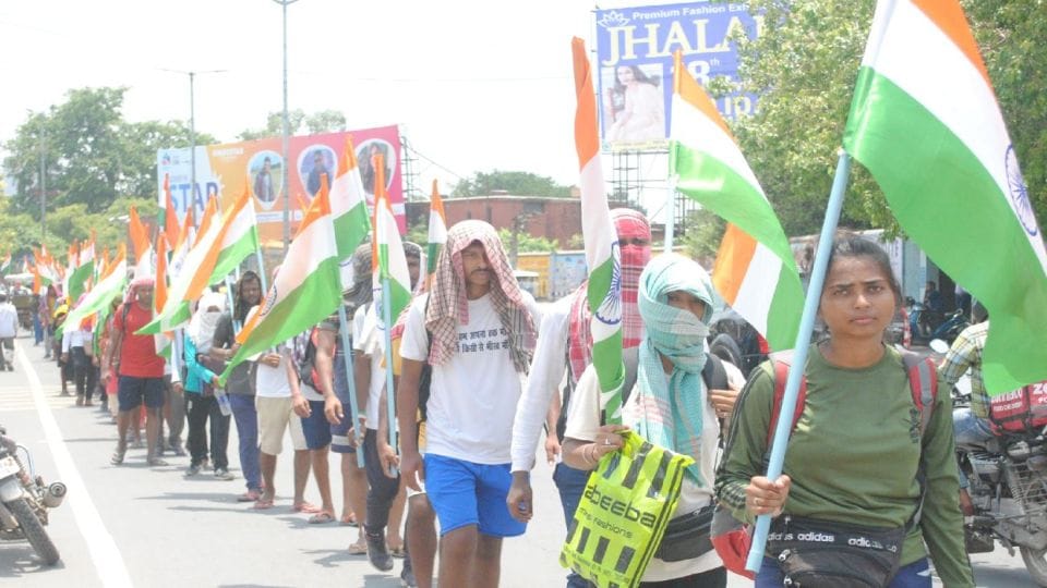 SSC GD-2018 recruitment candidates foot march from nagpur to delhi for appointment letter