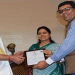 श्रीनगर में कार्यक्रम के दौरान उपराज्यपाल मनोज सिन्हा