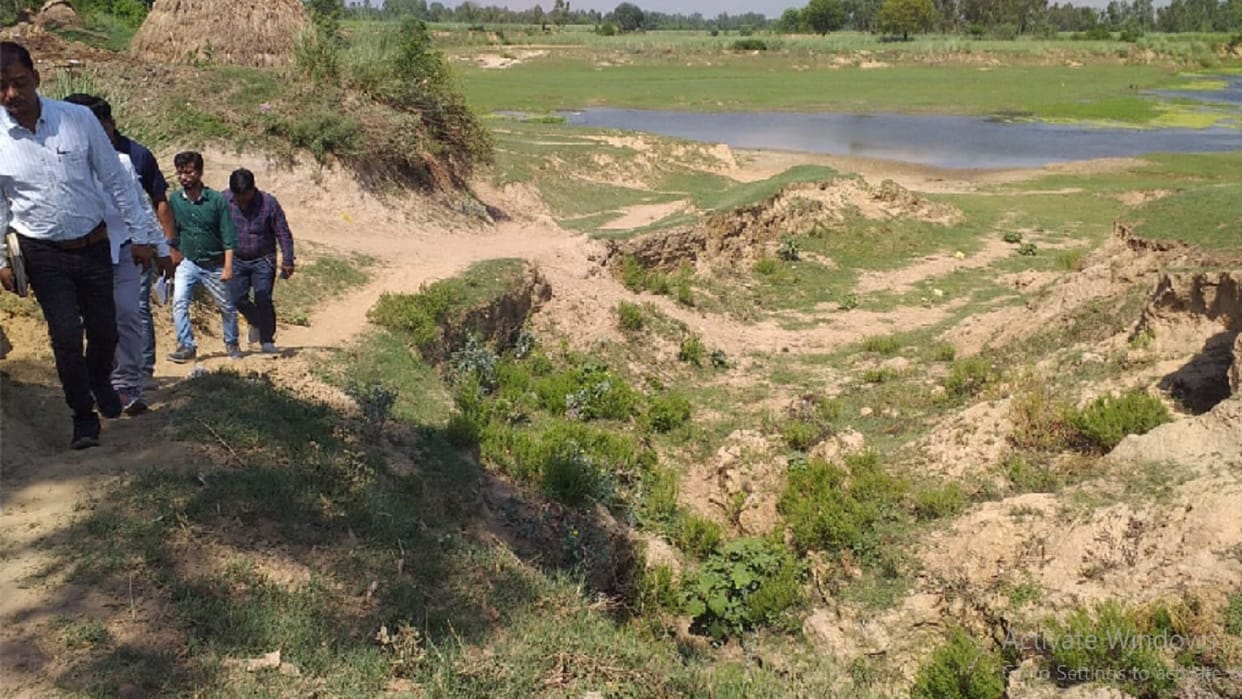 Scientists of IIT Kanpur admitted that the flow of rivers stopped due to encroachment