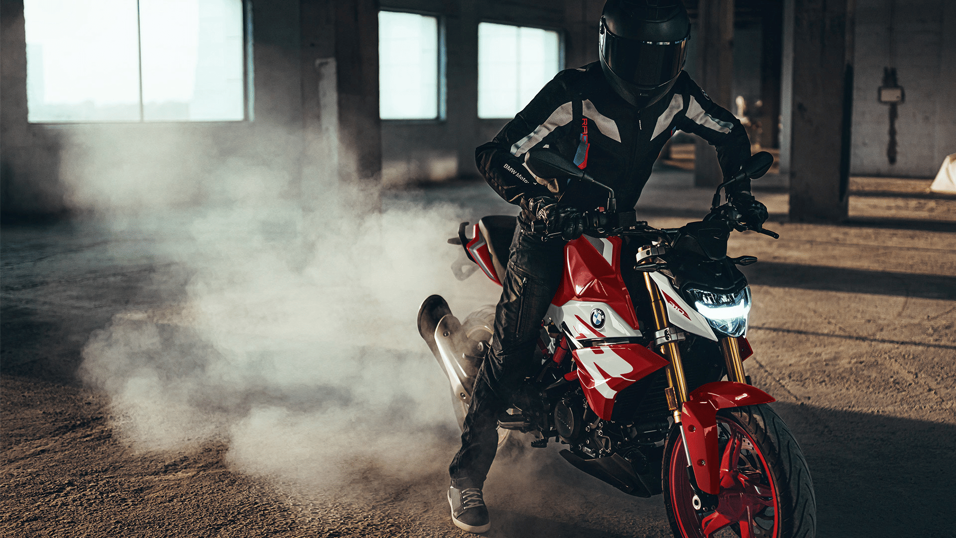 2022 BMW G 310 R Launched in India bmw g 310 r 2022 price bmw g 310 r 2022 specs 2022 bmw g 310 r top speed