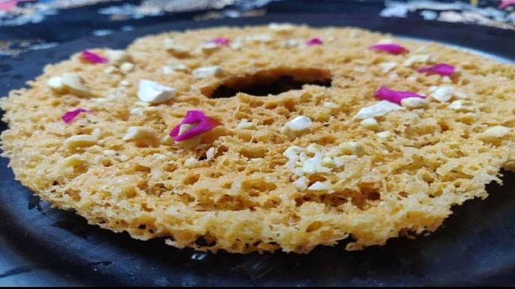 Ghevar Recipe How To Make Ghevar At Home Step By Step In Hindi - Amar