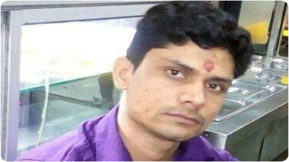 Youth commits suicide in hotel