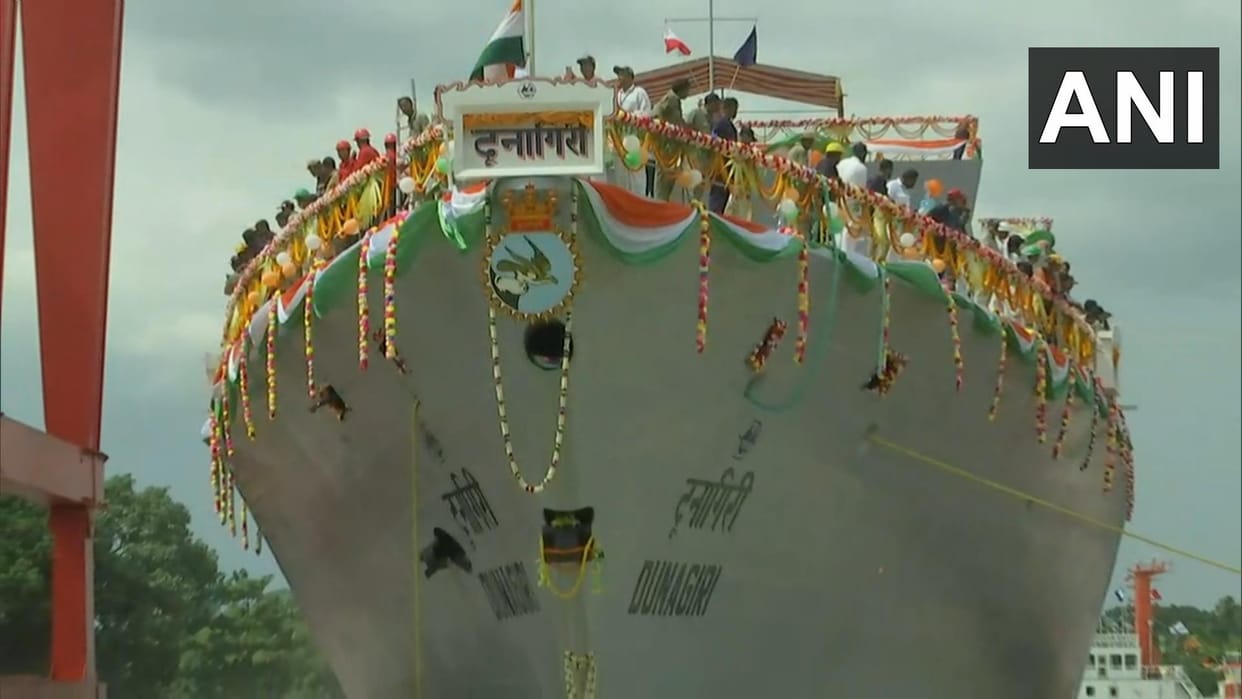 Warship Dunagiri dedicated to nation, Rajnath Singh linked its relationship with Hanuman ji and Sanjeevani Booti