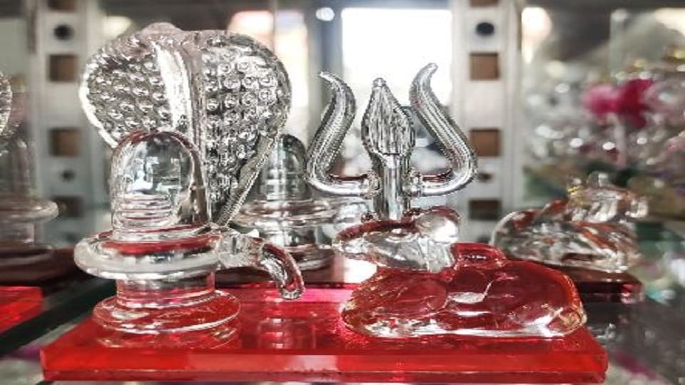 Sri Lanka Economic Crisis firozabad exporters fear due to stuck of Orders worth 50 million