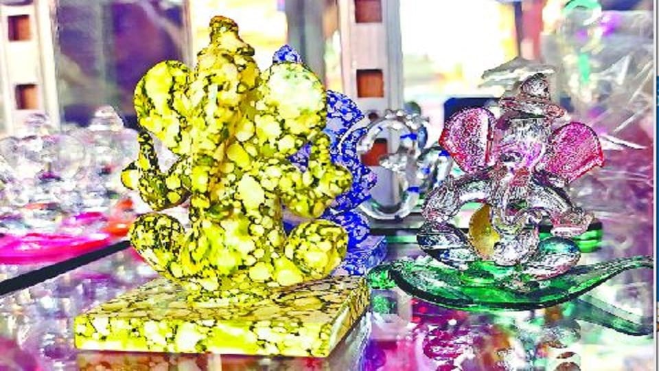 International Trade Fair ten crore orders to glass entrepreneurs and exporters of Firozabad