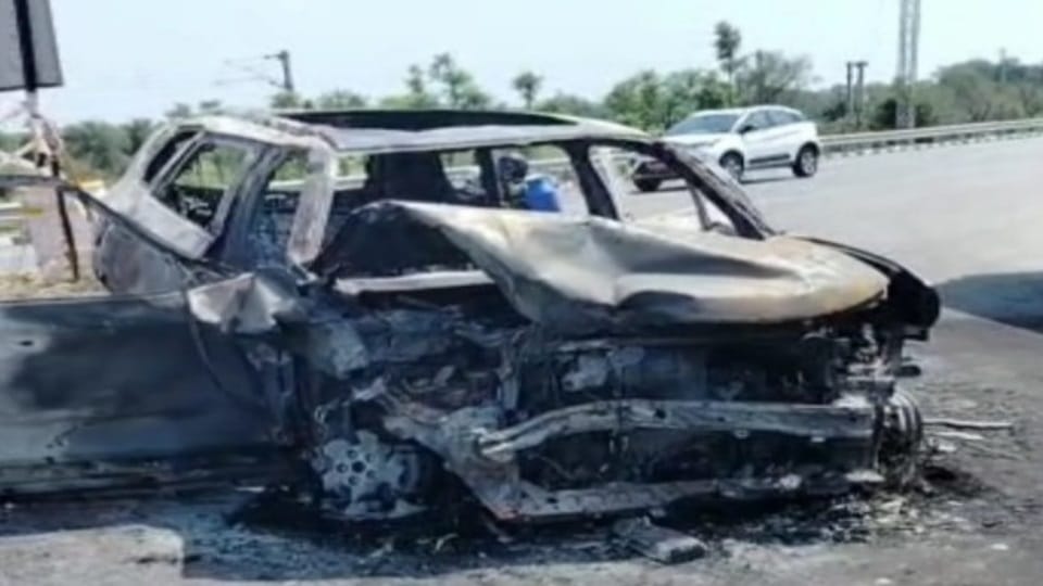 Car and Trolley caught fire after collision in Rewari