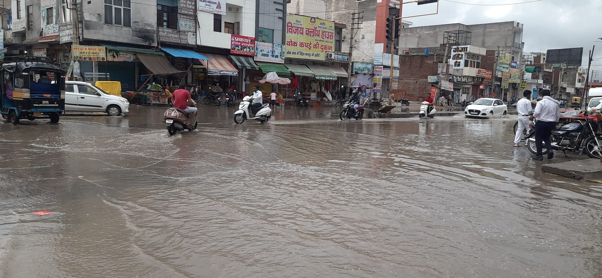 It was drizzling throughout the day, Indradev being more kind to Narwana
