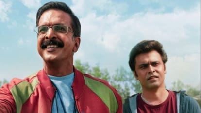 Jaadugar Movie Review in Hindi by Pankaj Shukla Jitendra Kumar Movie Arushi sharma Manoj Joshi Javed Jaffery