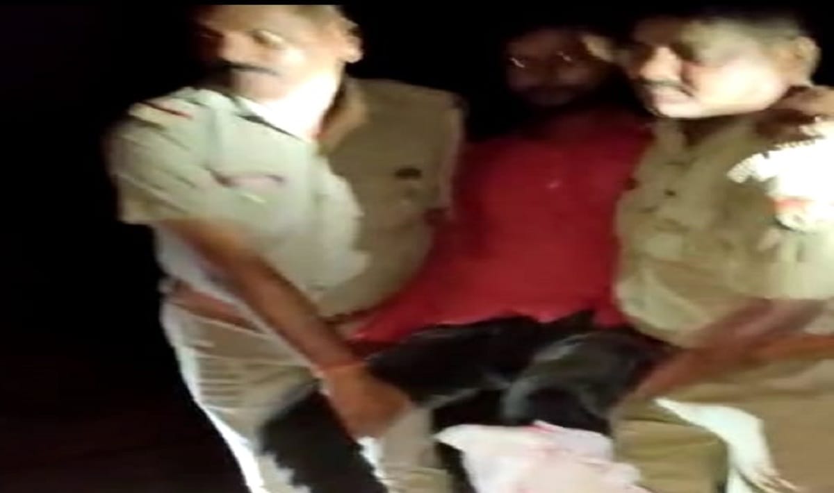 Police Encounter in jaunpur Gang rape accused injured due to bullet shot and constable also injured