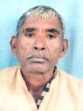 Old man dies due to uncontrolled car collision, car falls into a ravine