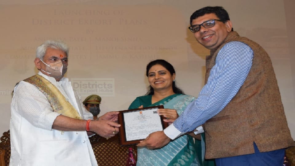 LG said -Development is not possible in Jammu Kashmir without peace