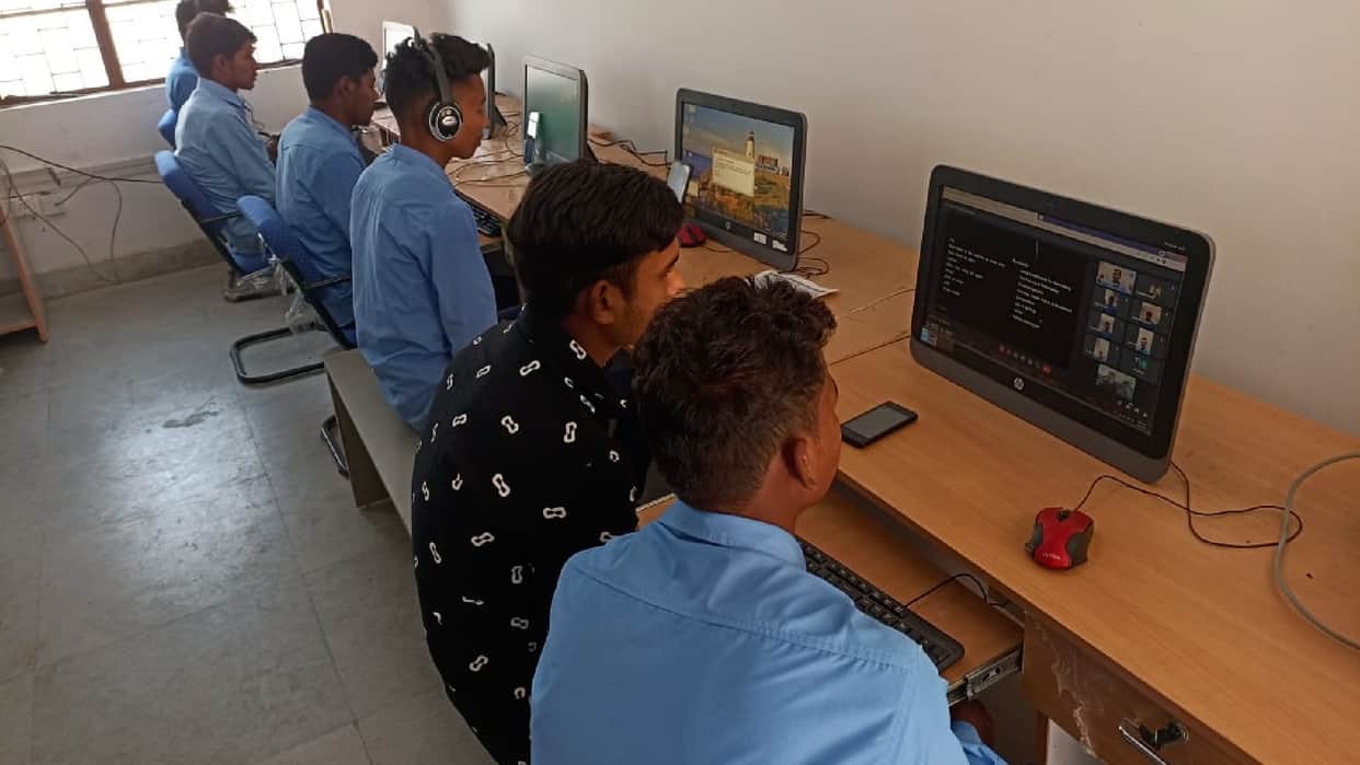 World Youth Skill Day: The country's largest global skill park is being built in Madhya Pradesh, 10 thousand youth will get training
