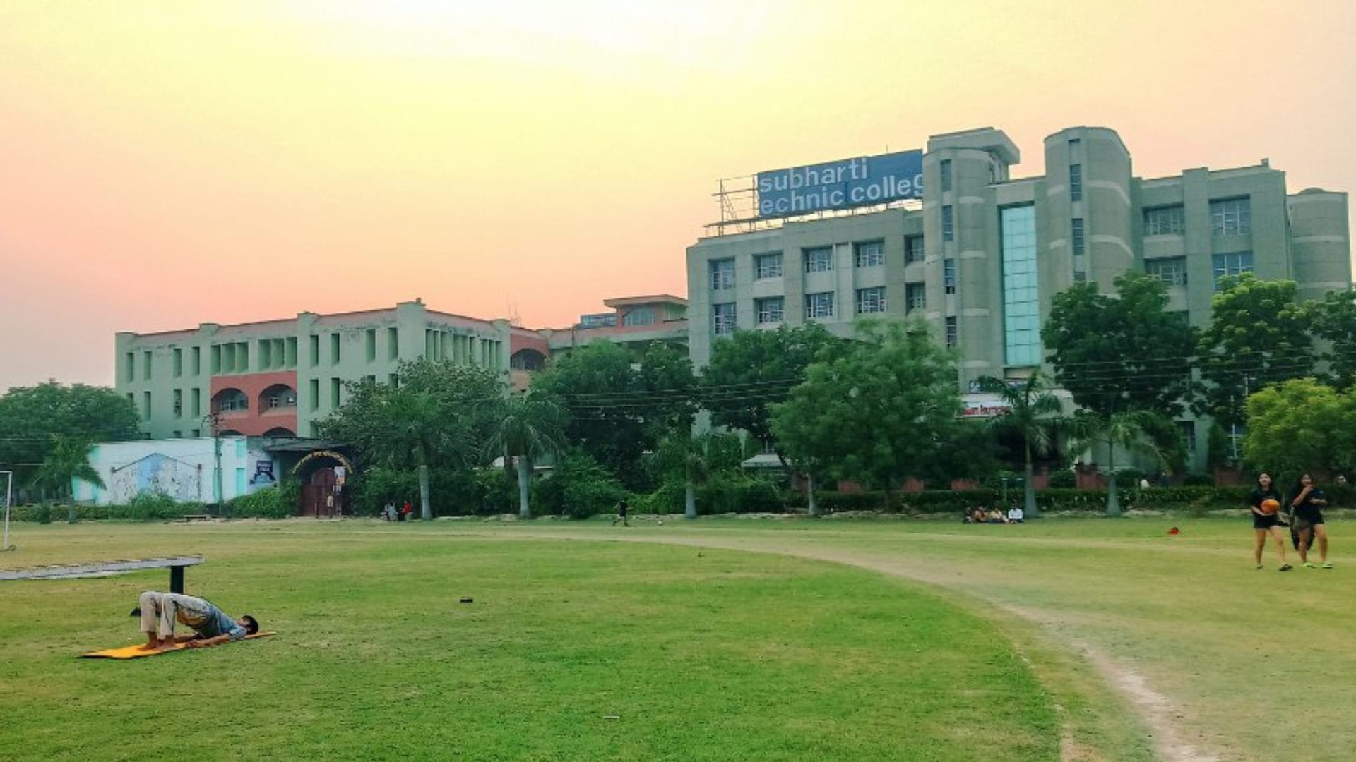 Suicide: Nursing student talked to Azamgarh doctor before death, investigating mobile CDR