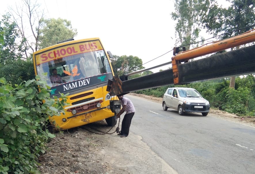 school bus steering fail