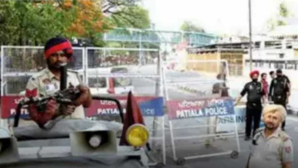 Separatist poster on the wall of Shri Kali Mata Temple in Patiala