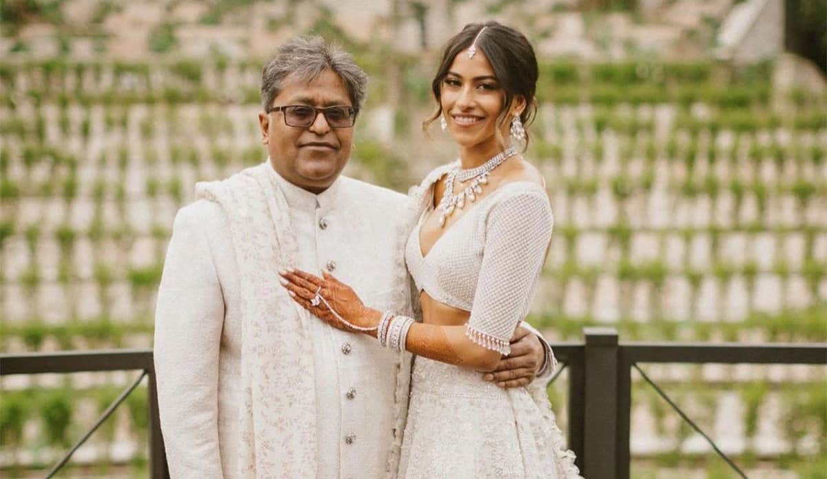 Lalit Modi daughter beats Bollywood actresses in beauty See Couple Family members Photos here