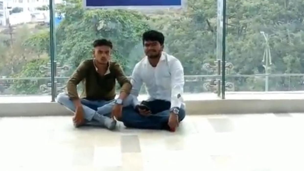 People related to hindu organization reached lulu mall to read hanuman Chalisa.