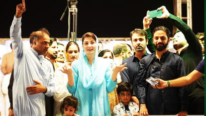 PML-N leader Maryam Nawaz offers 'hand of friendship' to Imran Khan's party