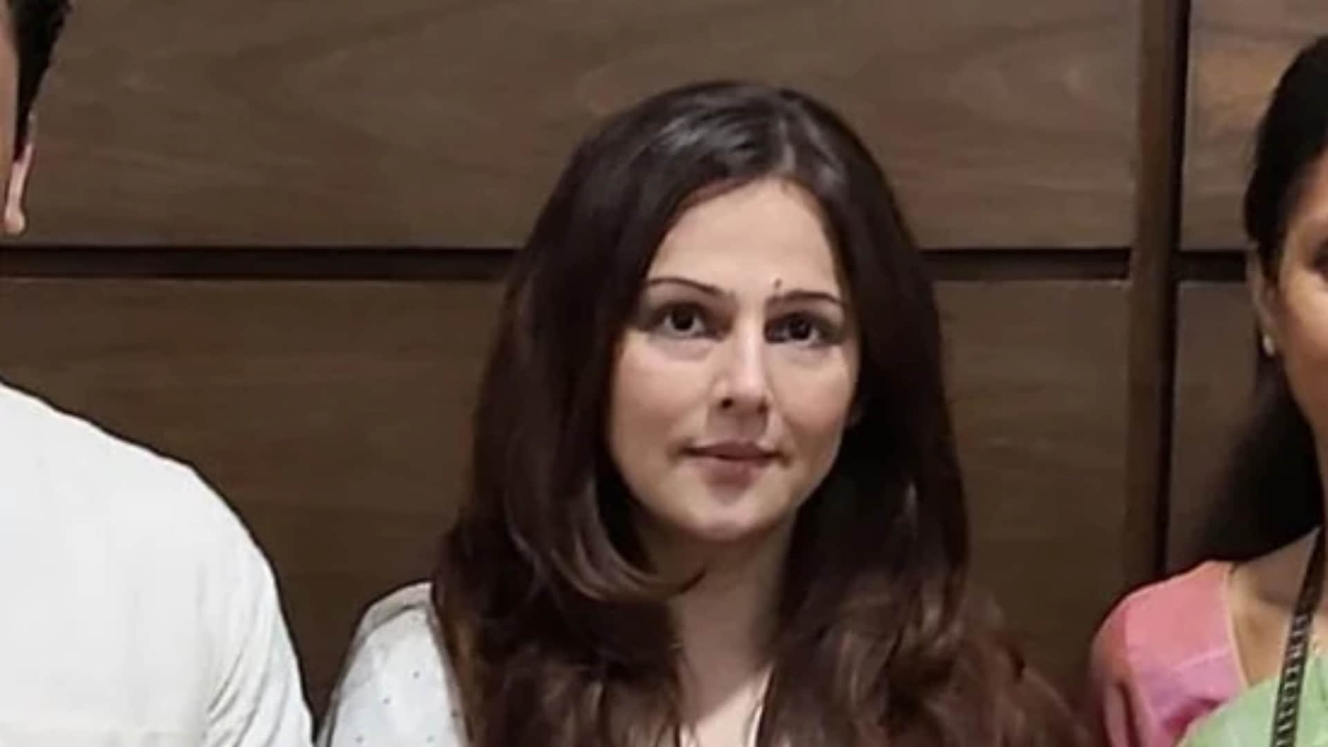 Ahmed Patels daughter amid Congress veterans charges in Teesta Setalvad case