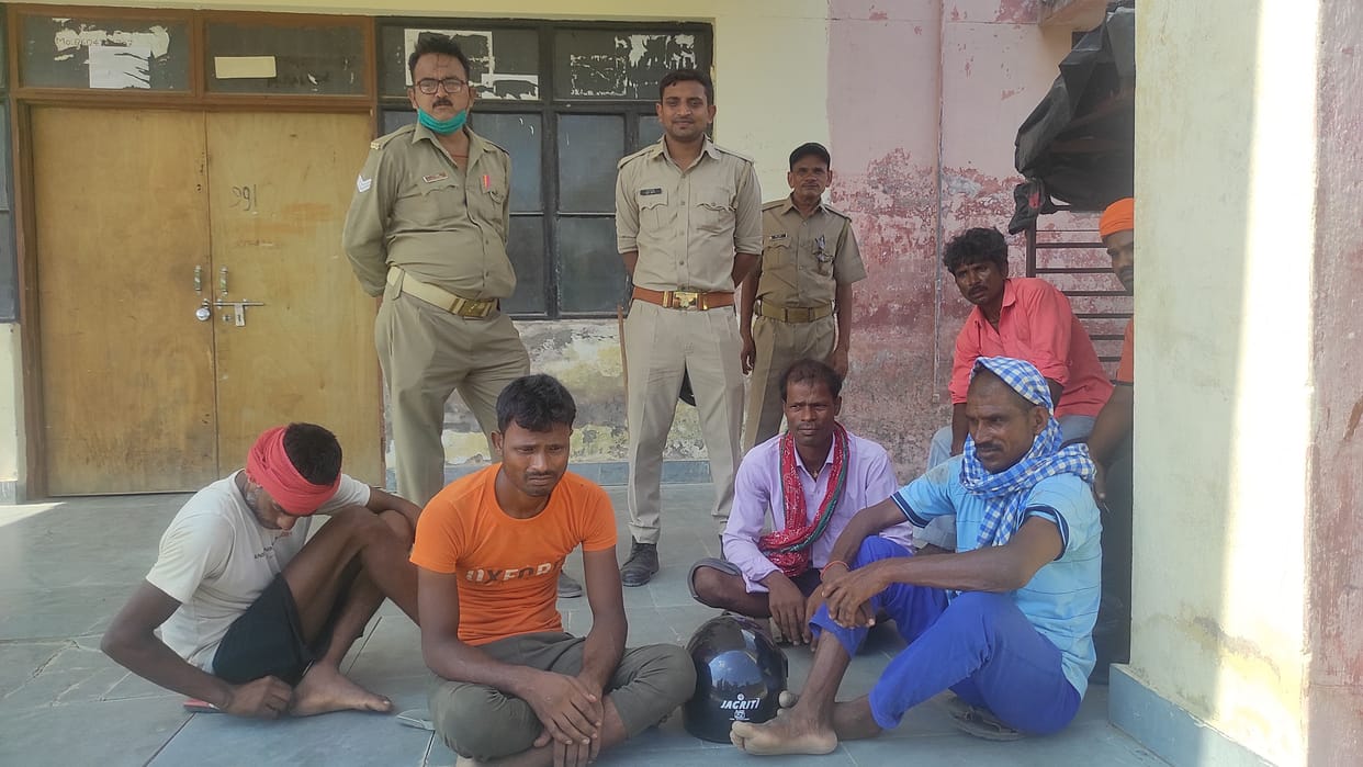 raaptee nadee mein doobane se yuvak kee maut