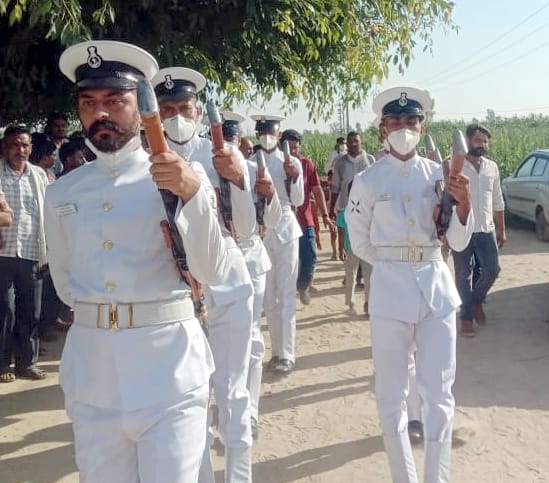 Naval officer cremated with state honors