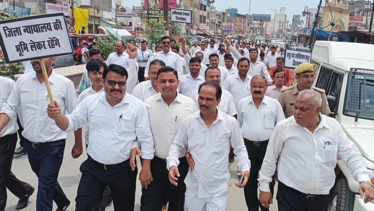 hapur news