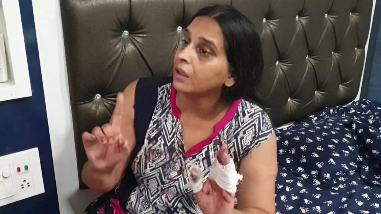 Faridkot 15 lakh cash and 20 tola ornaments were looted by taking the mistress and maid hostage miscreants had entered the house on the pretext