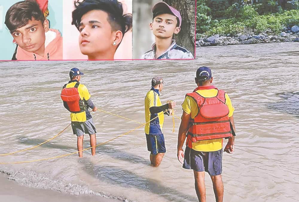 Rishikesh News: Three friends drowned into ganga river during Birthday party photos