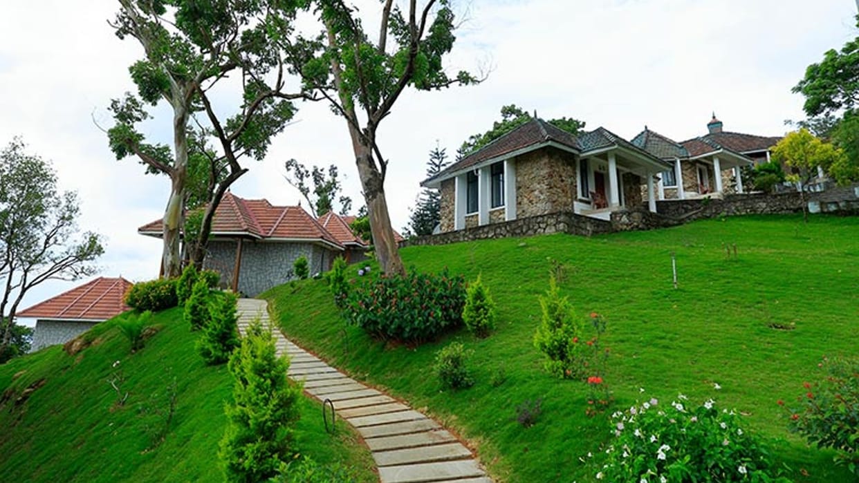 Budget Stays at Government Guest Houses Under 2000 Rupees in These Hill Stations