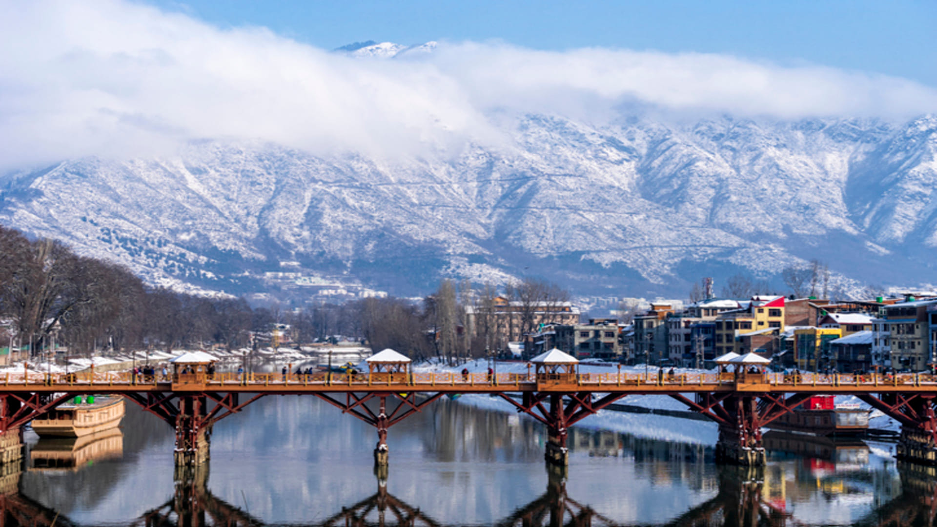 IRCTC Tour Packages for Kashmir Heaven on Earth ex Vishakhapatnam know all detail here in Hindi