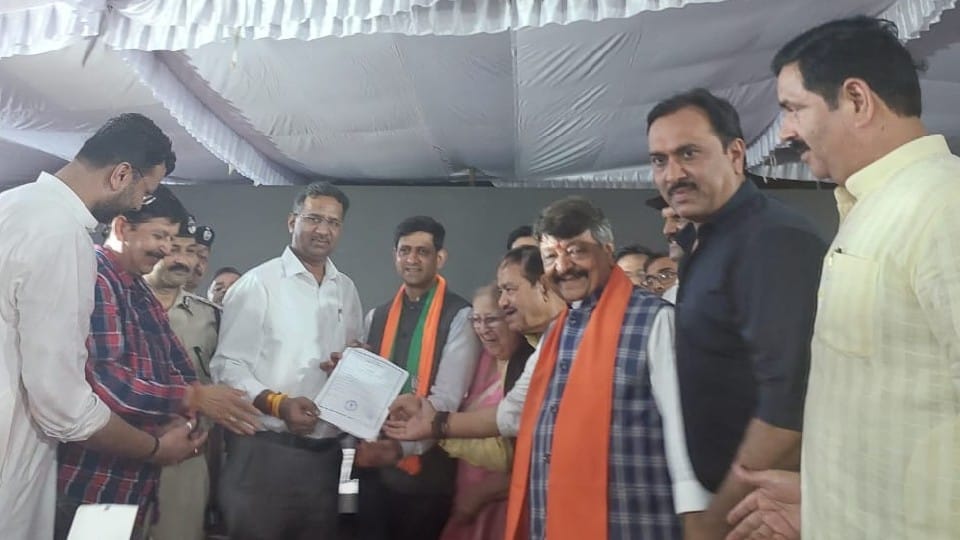 Indore Mayor Election: BJP government again in Indore, know five reasons that became the architect of Bhargava's victory