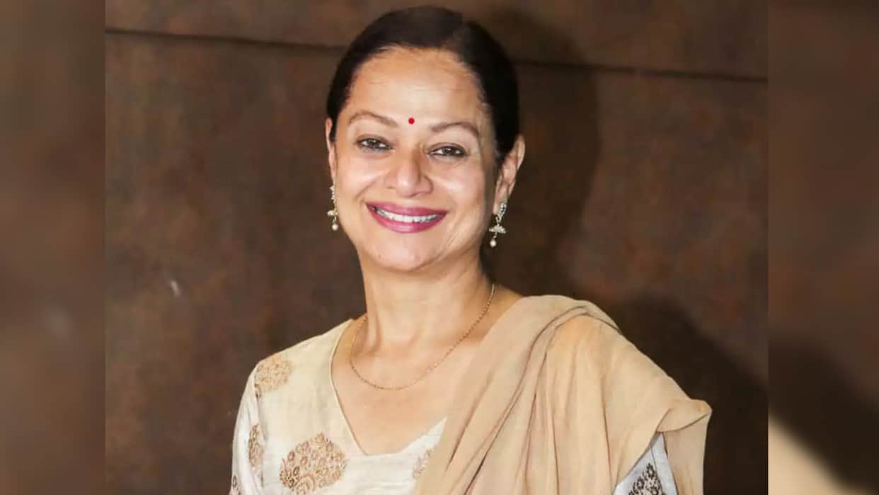 Zarina Wahab Birthday Today Know about Actress struggle for Role in Films