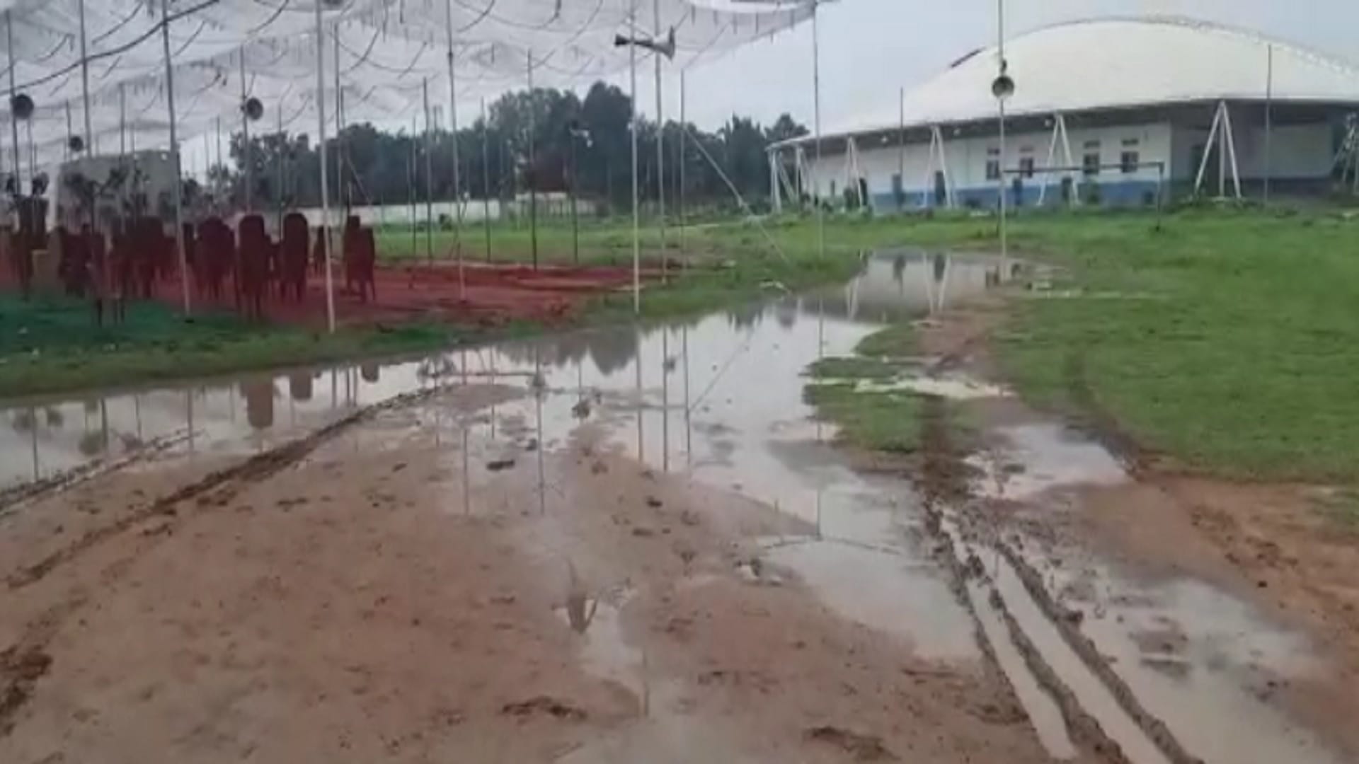 Chaudhary Jayant Singh has postponed the Yuva Panchayat due to rain see photos