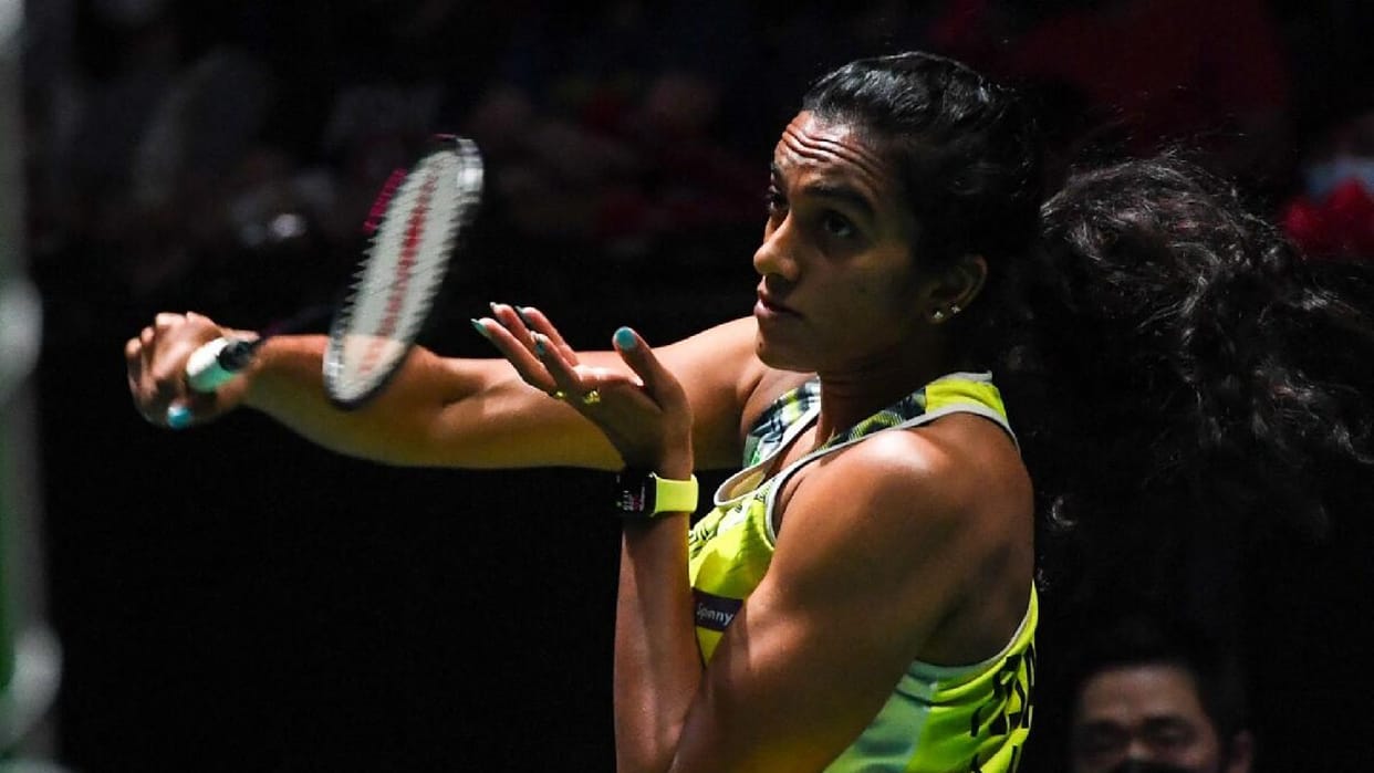 PM Modi and Anurag thakur congratulates PV Sindhu on winning singapore open
