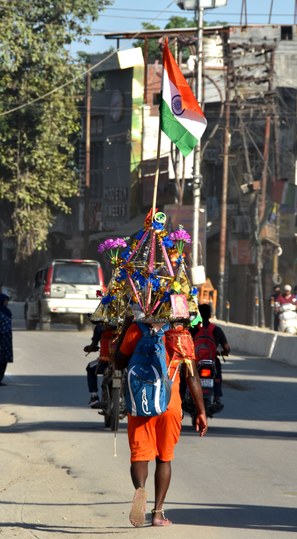 Helicopter will rain flowers on Kanwariyas