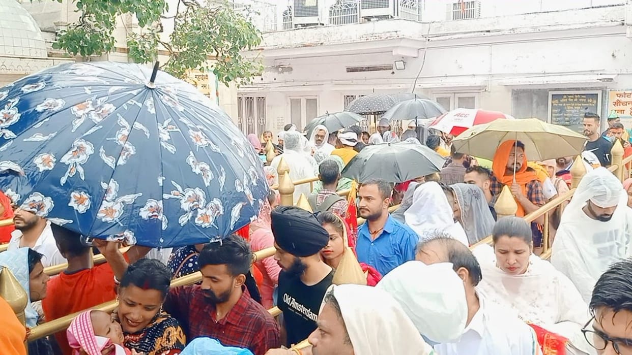 piligrimages in naina devi temple