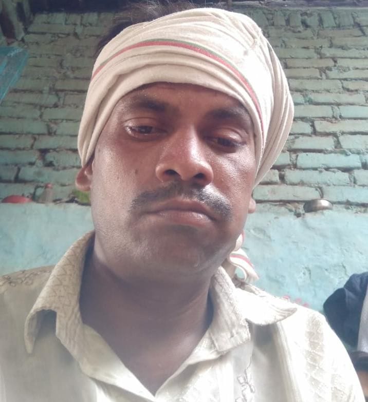 Dead body of youth found under Yamuna bridge in Etawah, fear of murder