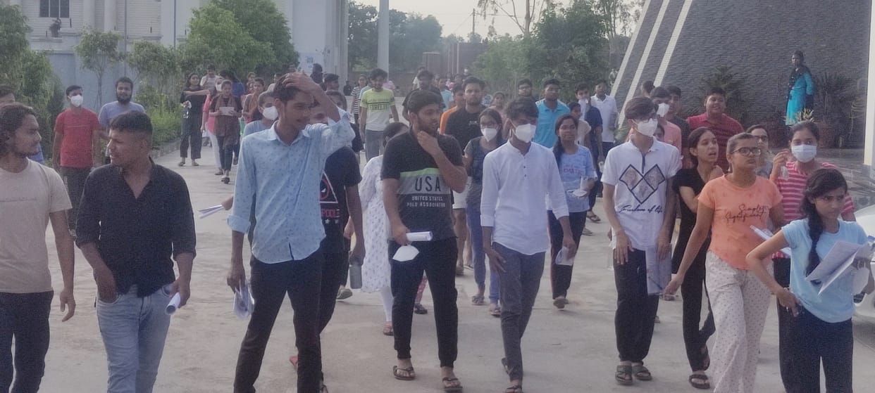NEET: 881 candidates took the exam in the district