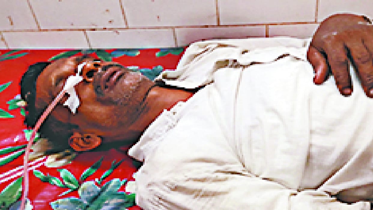 A person eat poison outside the CO office in Bijnor District