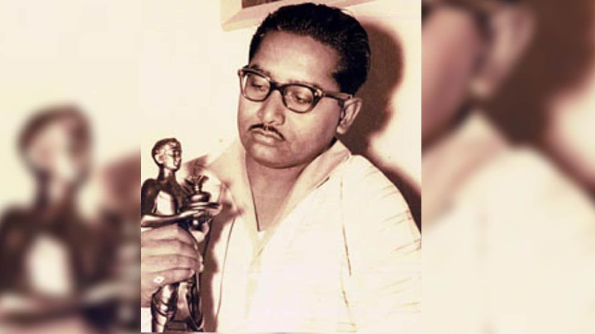 Unknown and interesting facts about hindi cinema Bollywood writer Sachin Bhowmick Rishi Kapoor Subhash Ghai