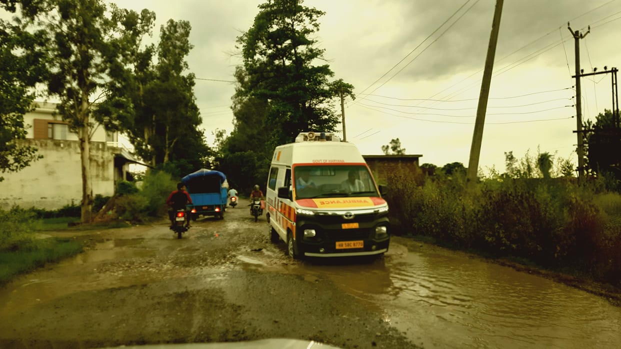 Potholes in the road going from Sherpur mode to Kot, people upset