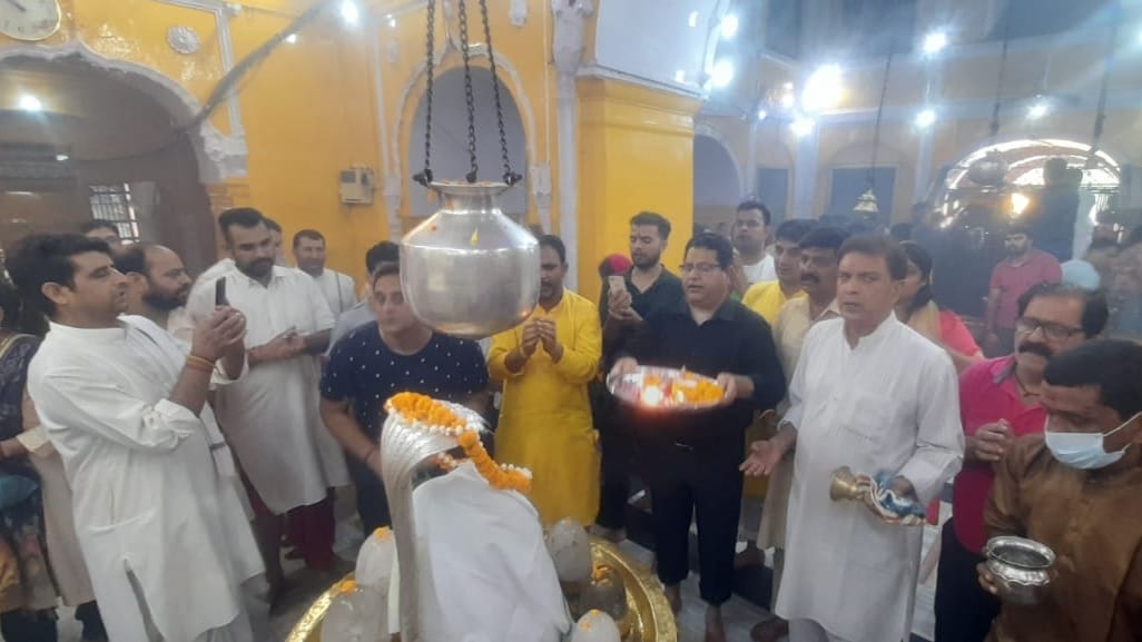 hundreds of Devotees gathered on first Monday of Sawan in city of temples jammu