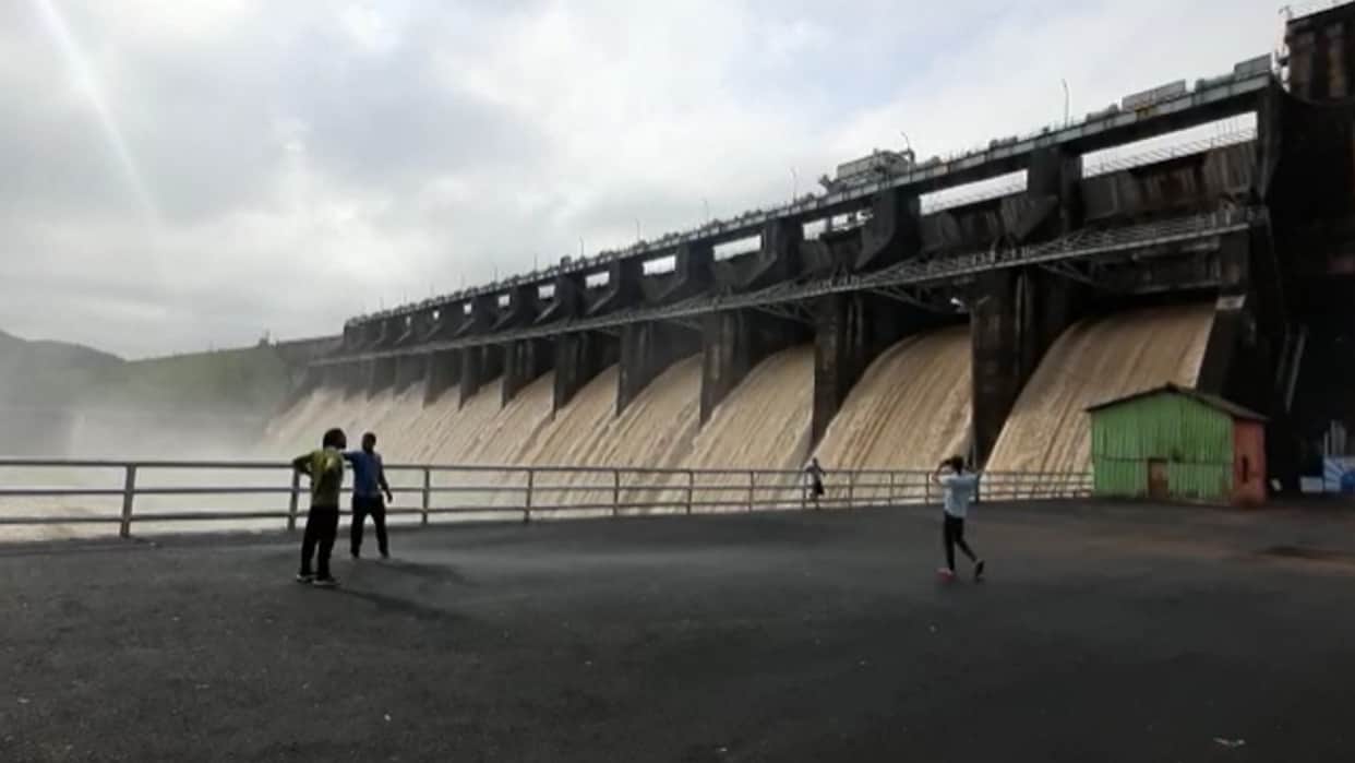 Due to heavy rains in Madhya Pradesh, the gates of Tawa Dam opened for the second time, bridge shed on Bhopal-Nagpur highway, traffic closed