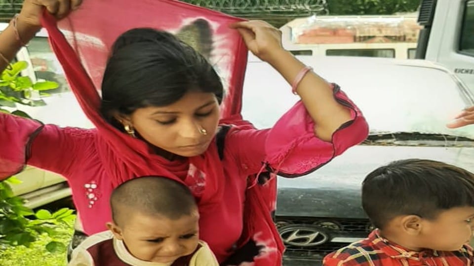 Police will take out the dead body from grave after nine months for solve death mystery in Agra